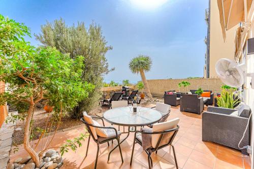 Arcoiris 3 Bedroom Sea View With Patio