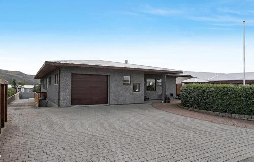 Spacious family house for all guests needs