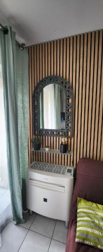 STUDIO de VACANCES FREJUS PLAGE