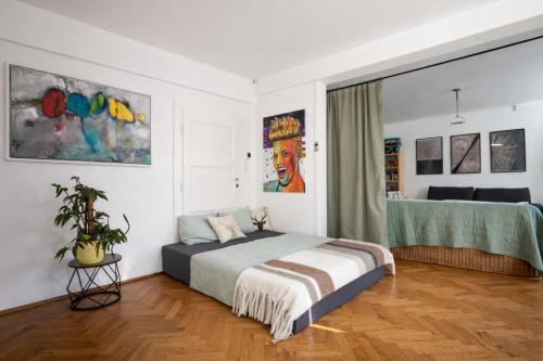 Großes Urbanes Design-Apartment mit 2 Balkonen