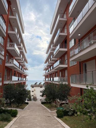 Jozef Apartments rana e hedhun shengjin