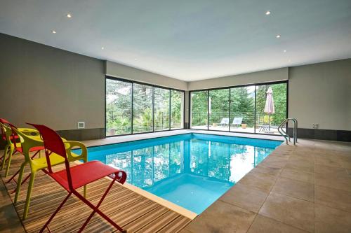 Beautifulk House With Indoor Pool In Ardèche