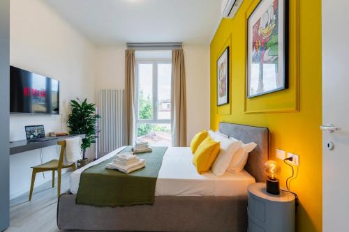 Bright & Stylish Florence Apt 10 from SMN