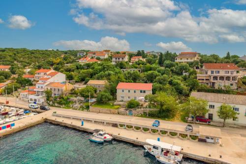 Bela Apartment - Ancient Olives and Sea View