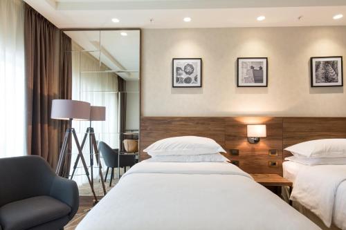Sheraton Novi Sad — Bedroom