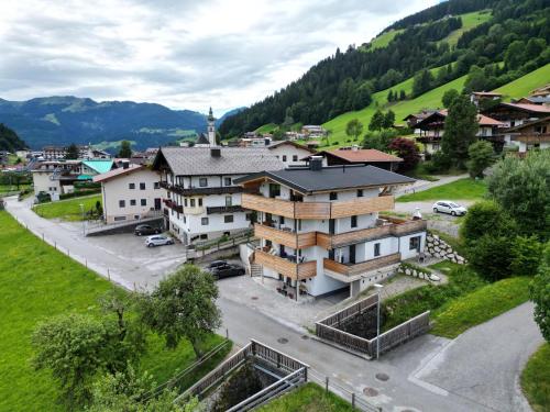 Tirolee Marchegg - Dog Friendly Comfort Apartment Wildschönau PremiumCard