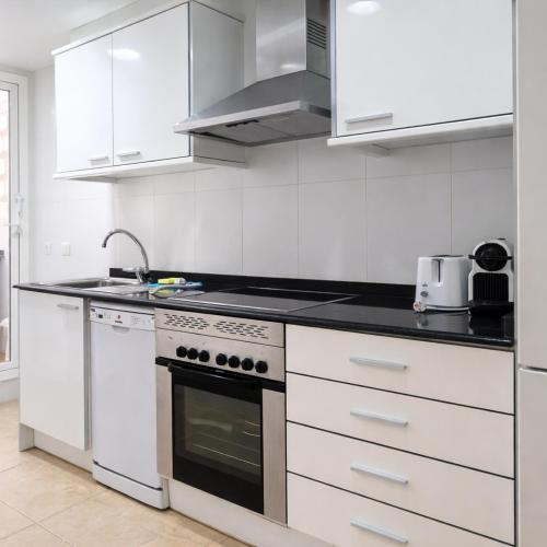 Denia Mountain View Apartment with 2 Bedrooms & 2 Bathrooms