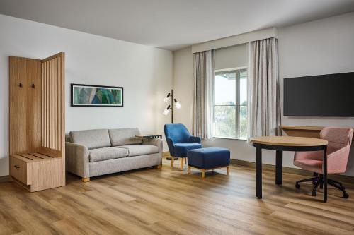Hampton Inn & Suites Destin photo 43