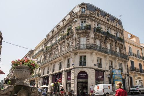 Grand Appartement Au Coeur de Sète