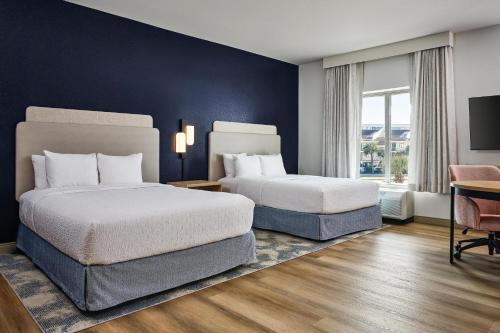 Hampton Inn & Suites Destin photo 45