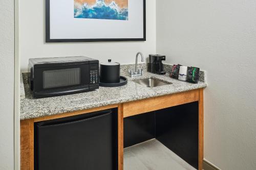 Hampton Inn & Suites Destin photo 55