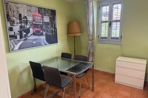 NEW! Apartment for 4 people near the beach in Poblenou