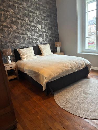 Beautiful 2 bedroom apartment - prime location