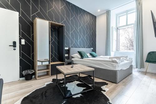 Shopping Paradise 9BR Complex Ideal for 22 People
