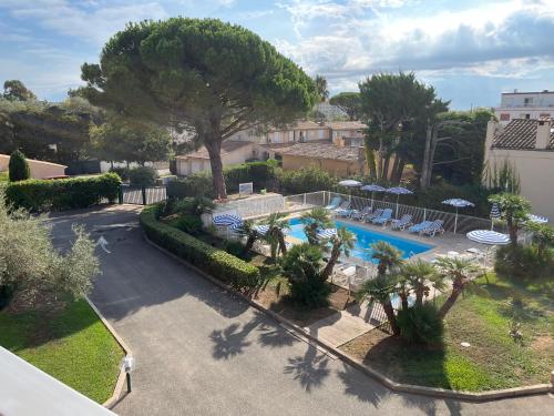Studio 4 places Residence avec piscine et tennis