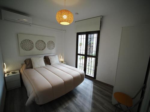 Calle San Basilio - Patios. Aparcamiento gratis