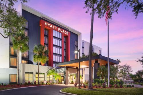 an image of a hotel with a sign that reads hyatt place at Hyatt Place Tampa Airport/Westshore in Tampa