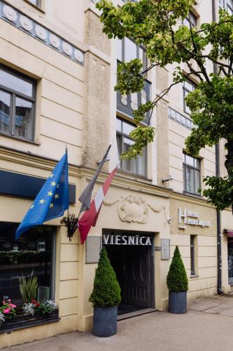 Ēka, kurā atrodas viesnīca