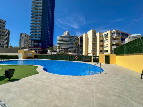 Apartamento Frente al Mar con Piscina
