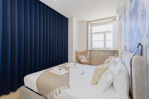 Liiiving in Porto - Modern Coastline Apartment