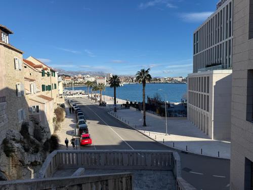 Stay At Bruno's - Studio apartment between Marjan and Riva