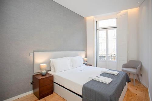 Liiiving in Porto-Mouzinho Residence Apartments