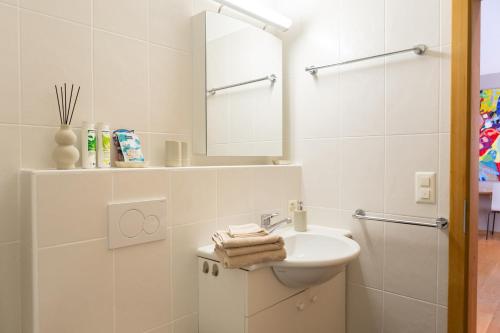Chesa Altrova Alpine Apartment