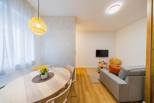 Zagreb 226 - 227 - 228 - 229 - 230 - 231 - 6 Units - Studio & One Bedroom Apartments - New - Apartment - Flexible Keybox Entry - Modern - Monthly Rent