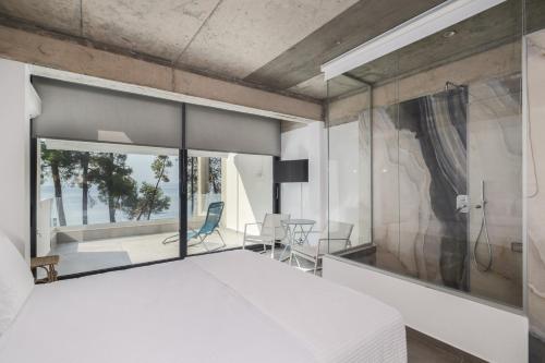 Pefka Luxury Homes Deluxe Stay for 4