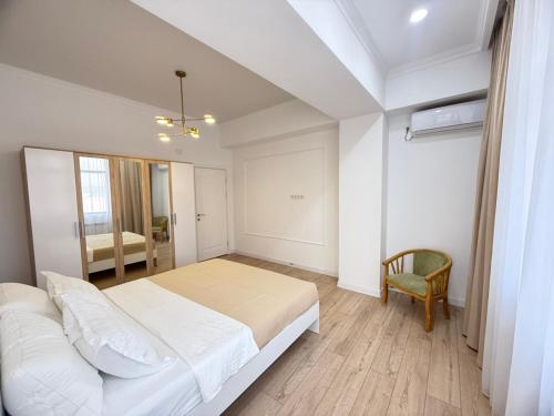 Noor apartment Boulevard Erkindik and Bishkek-Park Mall