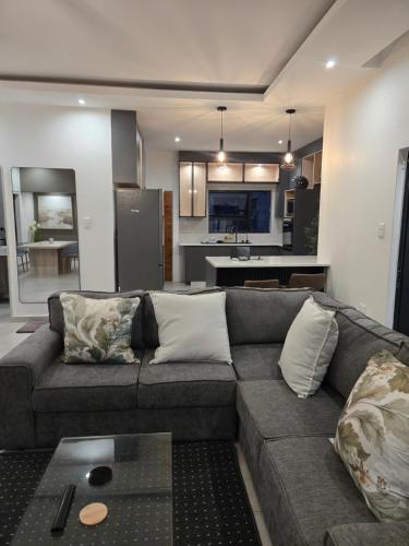 Dapur atau dapur kecil di ITHUSI-Stream 3 bed 3 bath