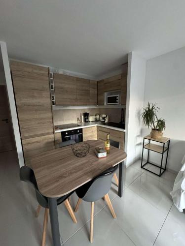 Appartement pour 6 pers avec piscine