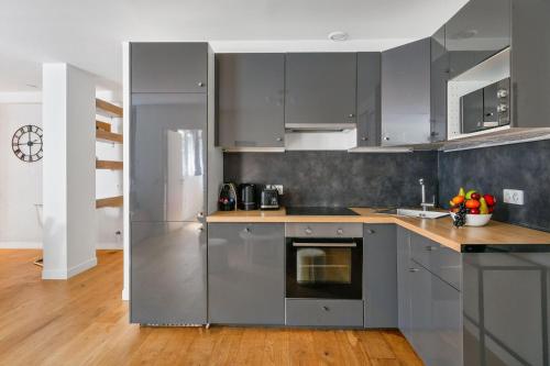 TheBlueStay 256 - Superb Apt 4c - Arc de Triomphe
