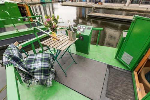 Edinburgh - Houseboats photo 122