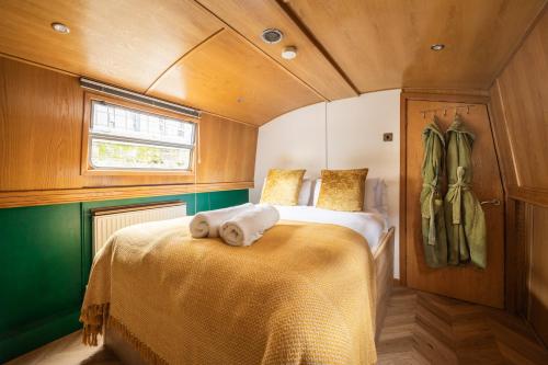 Edinburgh - Houseboats photo 133