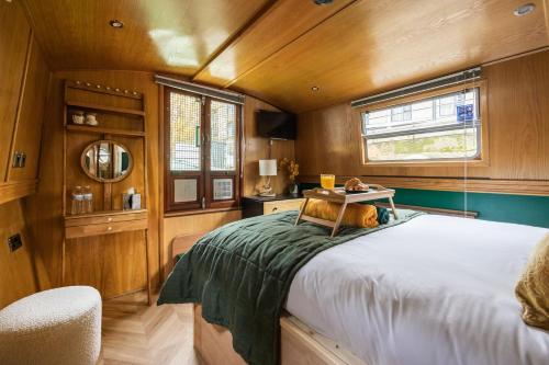 Edinburgh - Houseboats photo 137