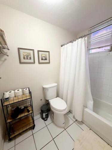 Tropical Escape tesisinde bir banyo