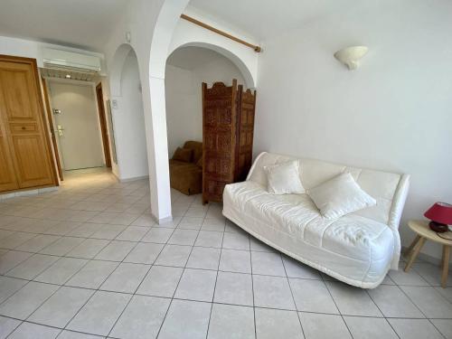 Cannes proche croisette - Studio balcon vue jardin