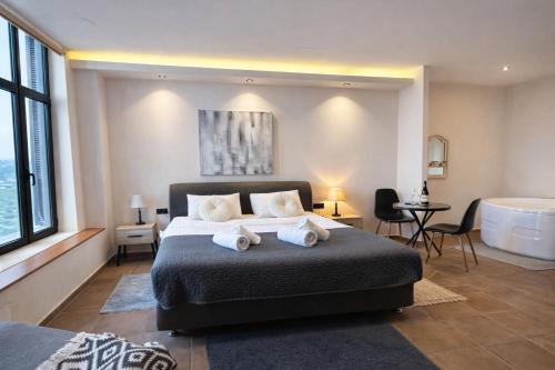 Endless Blue Suites