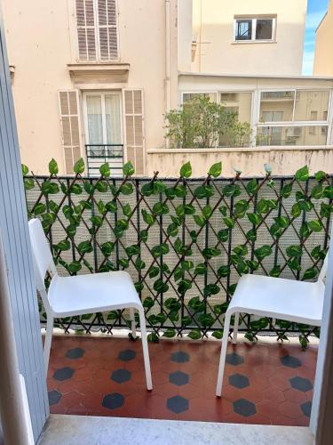 Studio avec balcon - Centre-ville & plage à 2 min