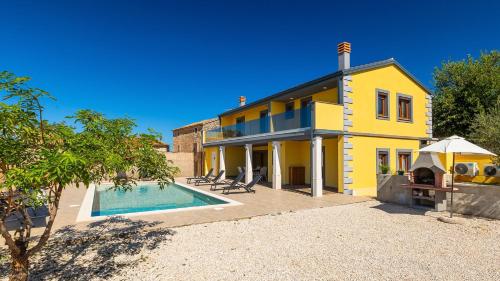 Villa Teta Fumica by Villas Guide