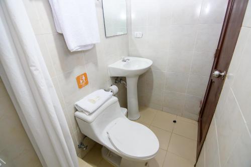 Bany a Hotel de Alborada
