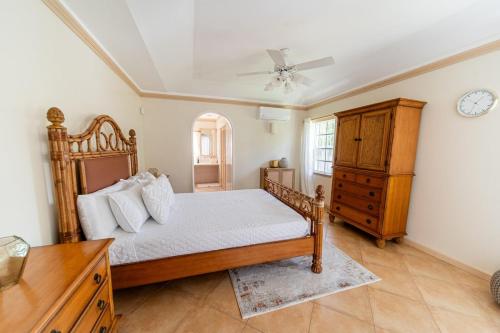 Llit o llits en una habitació de Cherrylsville