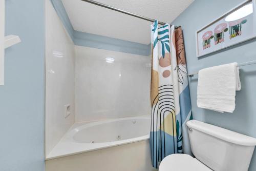 Beachfront Studio #709 at Majestic photo 24