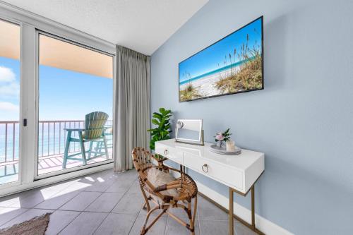 Beachfront Studio #709 at Majestic photo 14