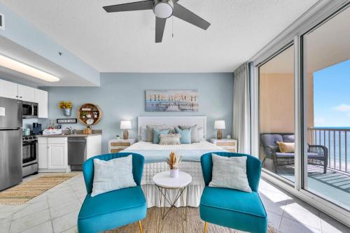 Beachfront Studio #709 at Majestic photo 8