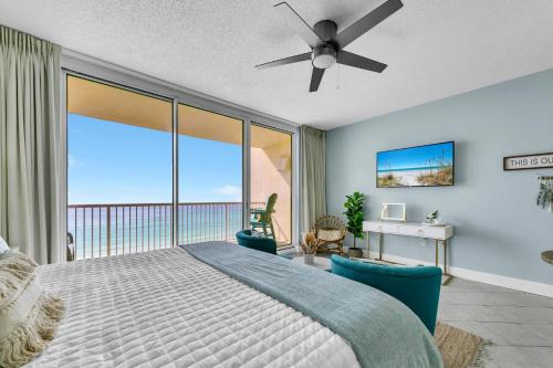 Beachfront Studio #709 at Majestic photo 11