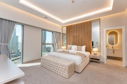 PVH - Central Park Towers Residences - Luxurious Duplex 1BR Plus Study Room