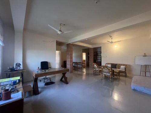 Spacious 3BR Near Stadium & Beach - Toru Stays