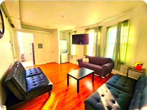 Gallery image of Baltimore Hideaway and Private Patio in Baltimore